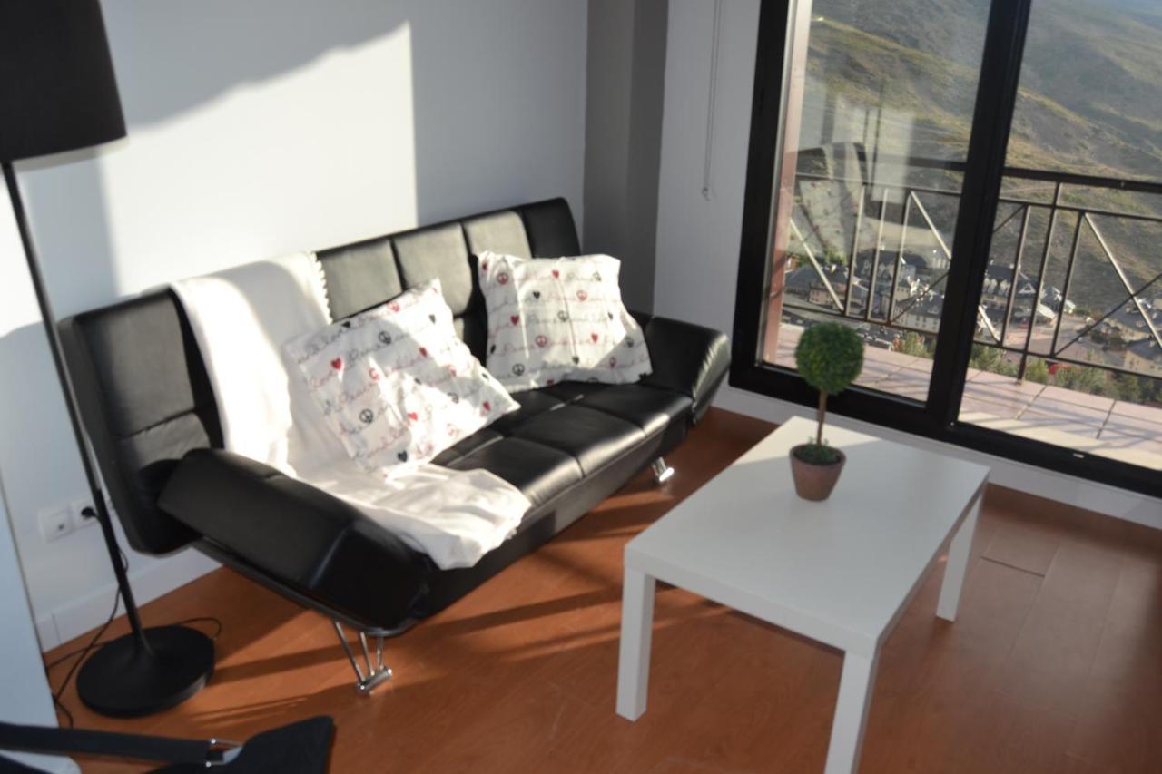 Apartamentos Zona Media Sierra Nevada Eksteriør billede