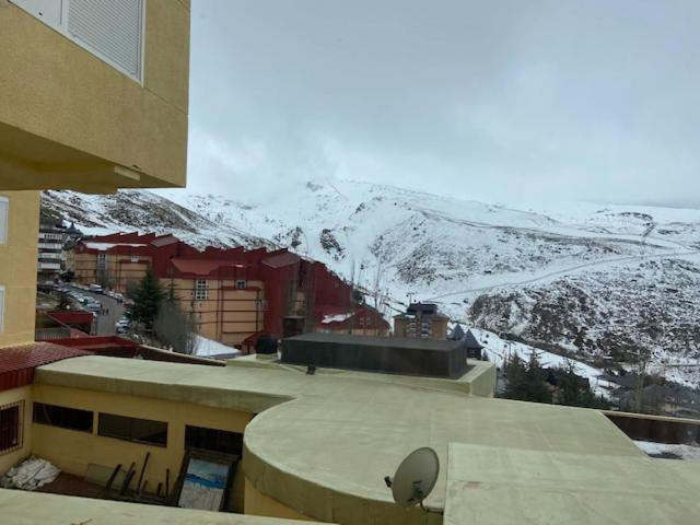 Apartamentos Zona Media Sierra Nevada Eksteriør billede
